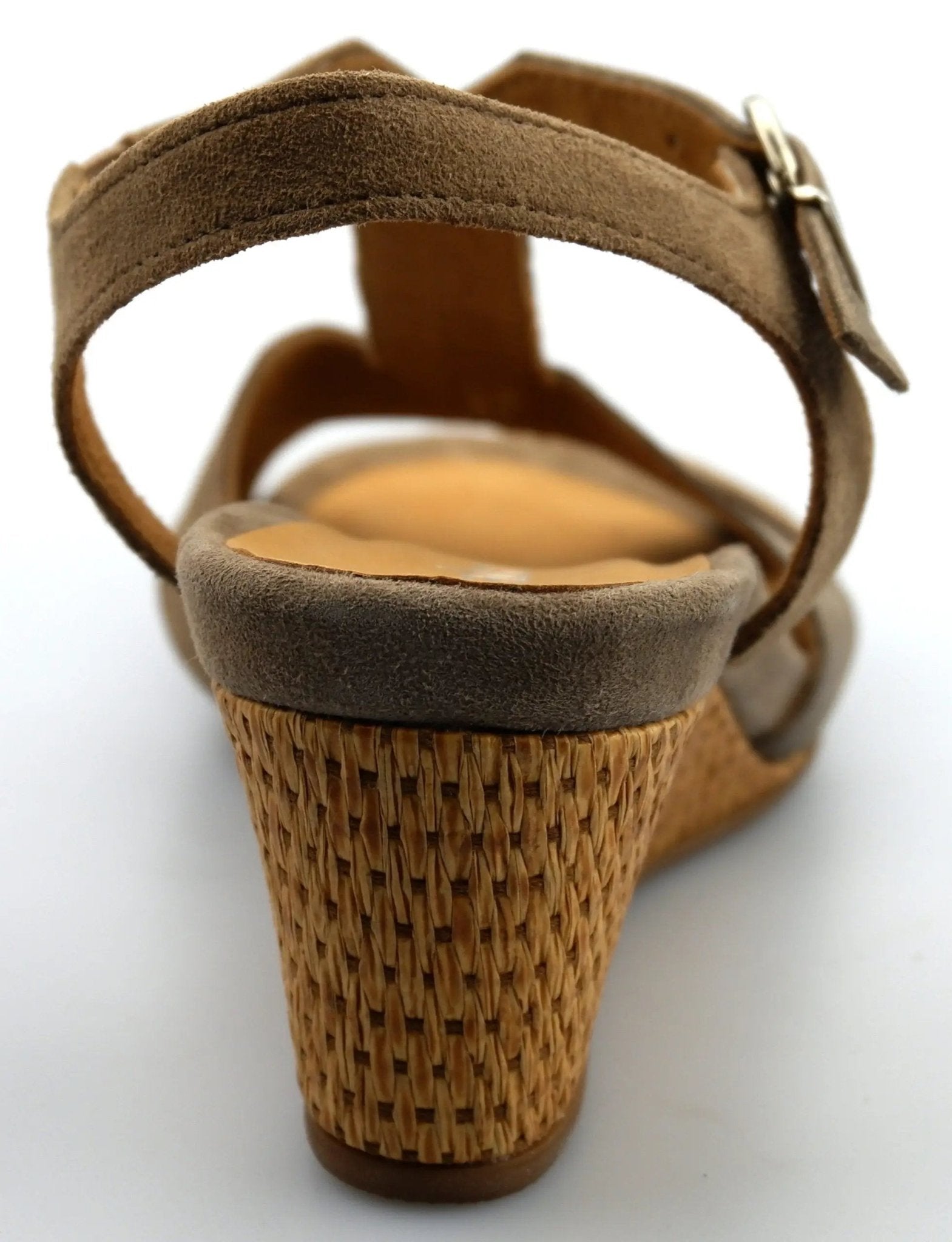 sandalo con zeppa da donna '82.864.41' - Grigio - Chaplinshoessandalo con zeppa da donna '82.864.41' - GrigioGabor