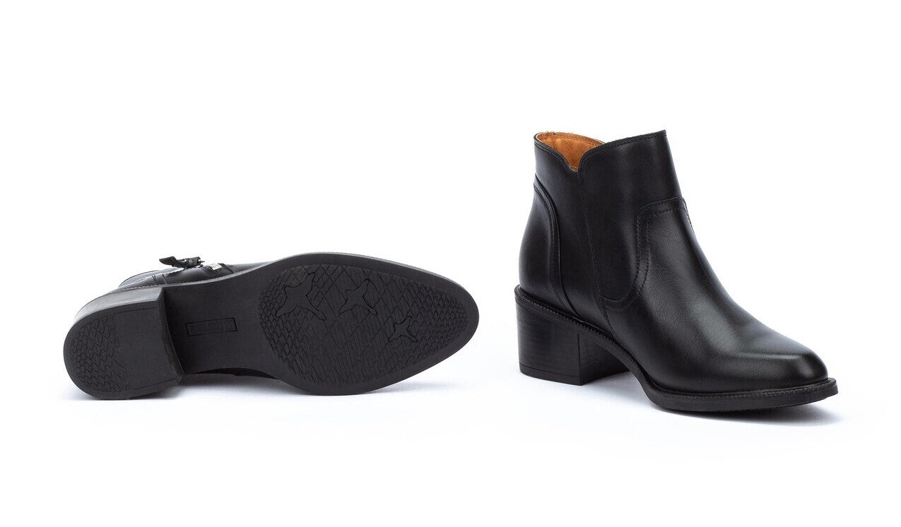 'Bacarot' women's boot - Black - Chaplinshoes'Bacarot' women's boot - BlackPikolinos