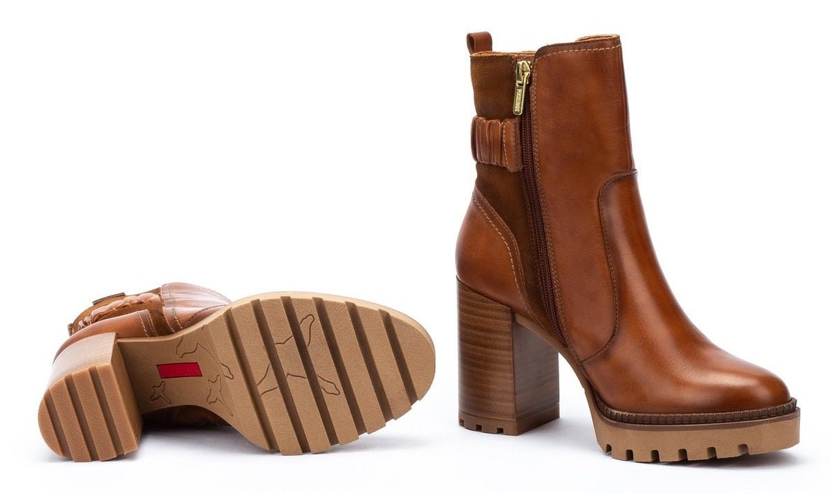 Dameslaars met rits 'Cervera' - Bruin - Chaplinshoes'Cervera' dameslaars met rits - BruinPikolinos