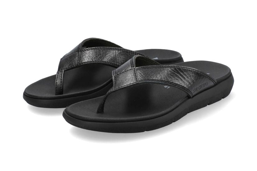 'Charly' men's slide toe sandal - black - Chaplinshoes'Charly' men's slide toe sandal - blackMephisto