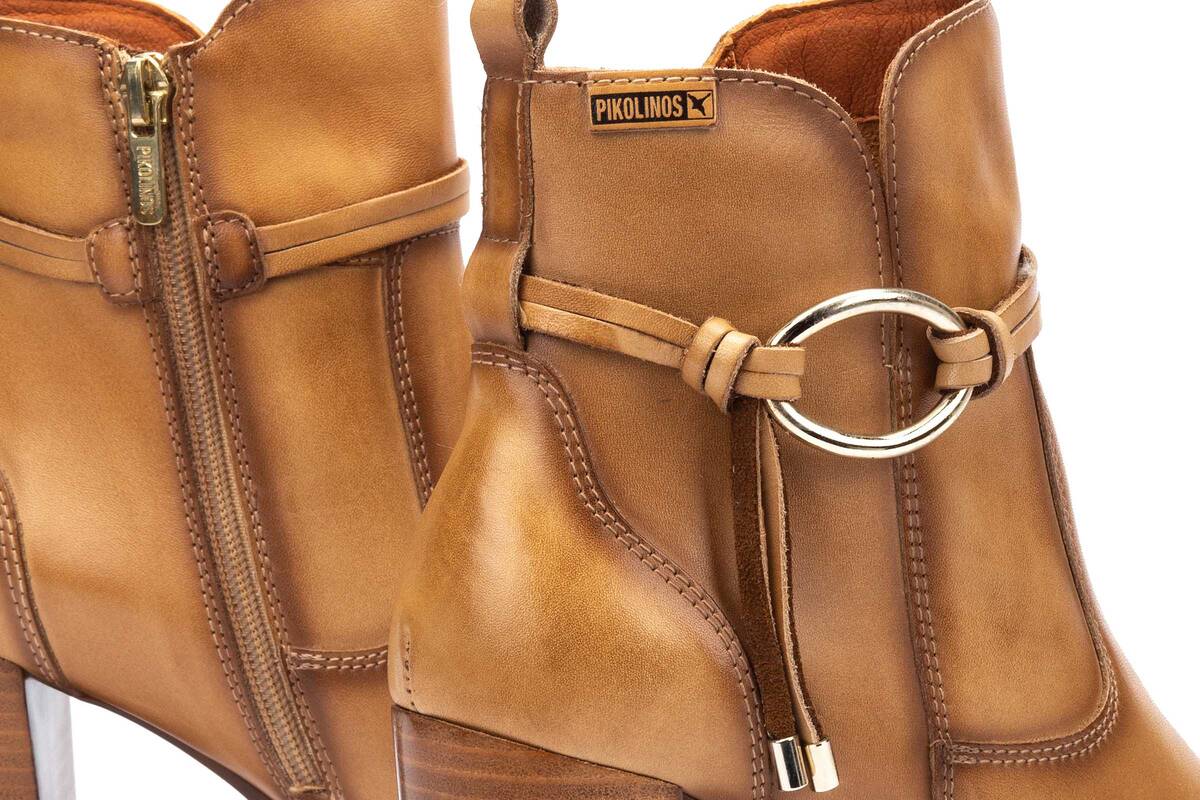 'Connelly' women's ankle boot - almond brown - Chaplinshoes'Connelly' women's ankle boot - almond brownPikolinos