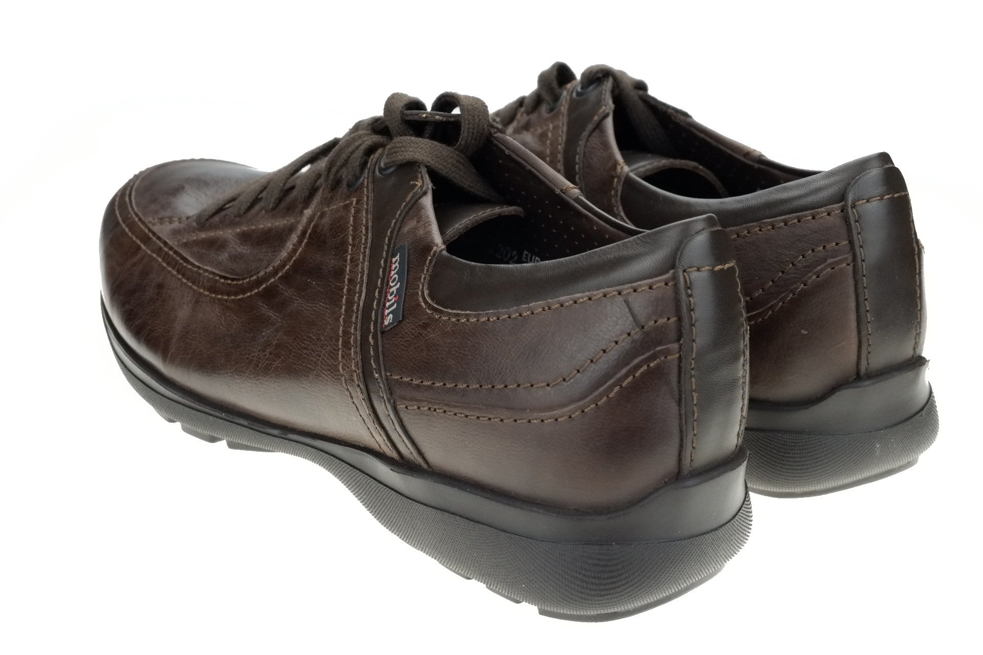 'DAMIAN' ergonomische herenschoen met brede pasvorm - Bruin - ChaplinshoesErgonomische herenschoen 'DAMIEN' met brede pasvorm - Bruin Mephisto