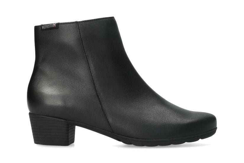 'Iola' women's ergonomic ankle boot - black