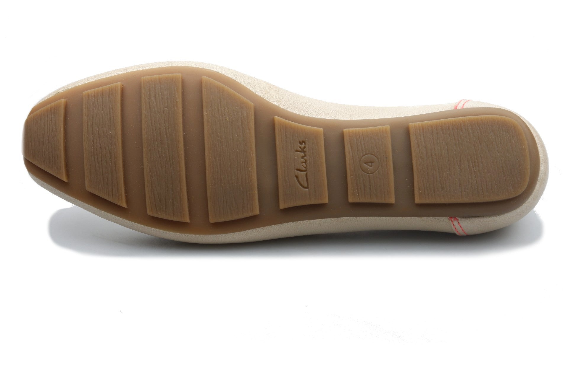 Damesslip-on schoen 'Estelle Dawn' - Gebroken wit - ChaplinshoesDamesslip-on-schoen 'Estelle Dawn' - Gebroken witClarks