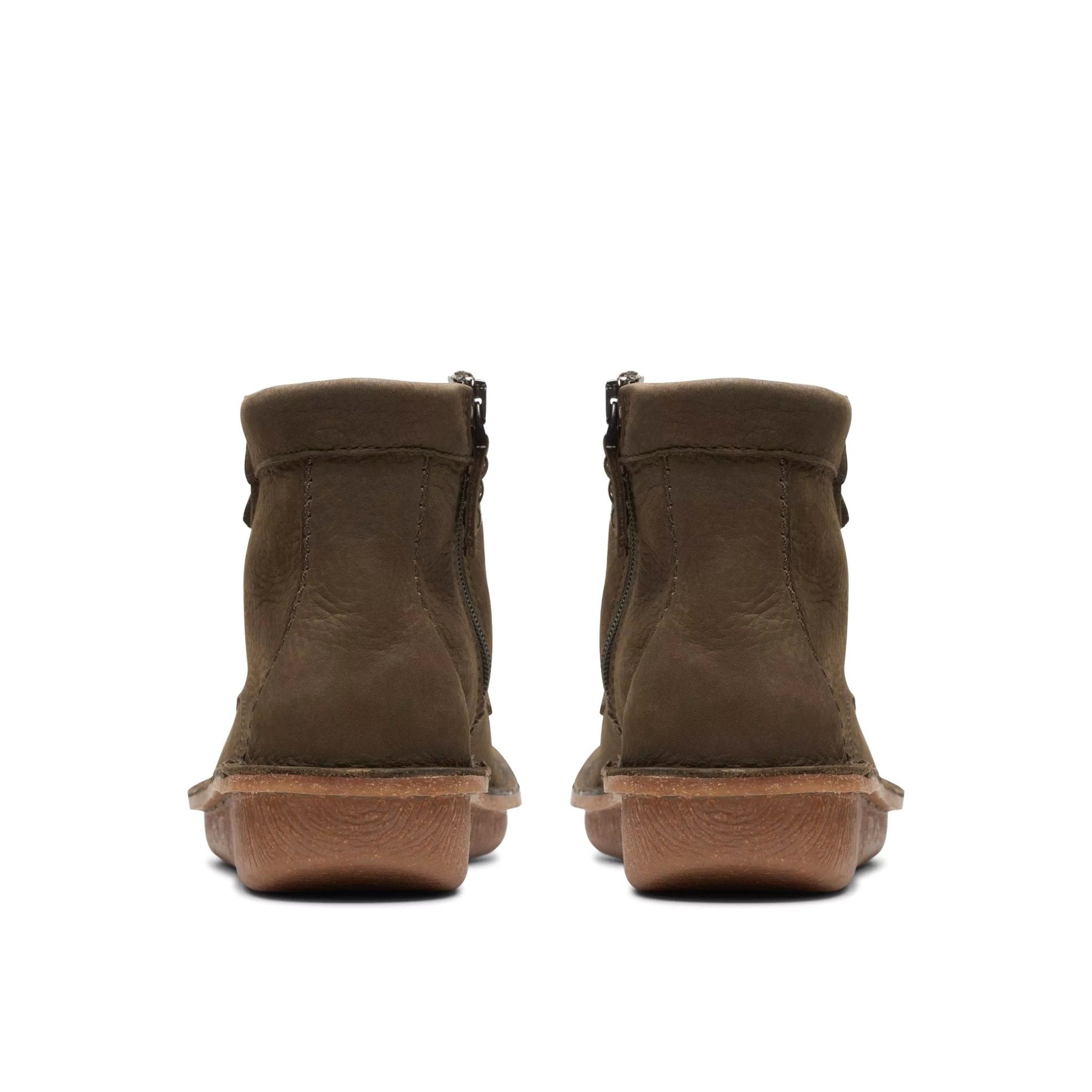 'Funny Cedar' women's ankle boot - Green - Chaplinshoes'Funny Cedar' women's ankle boot - GreenClarks