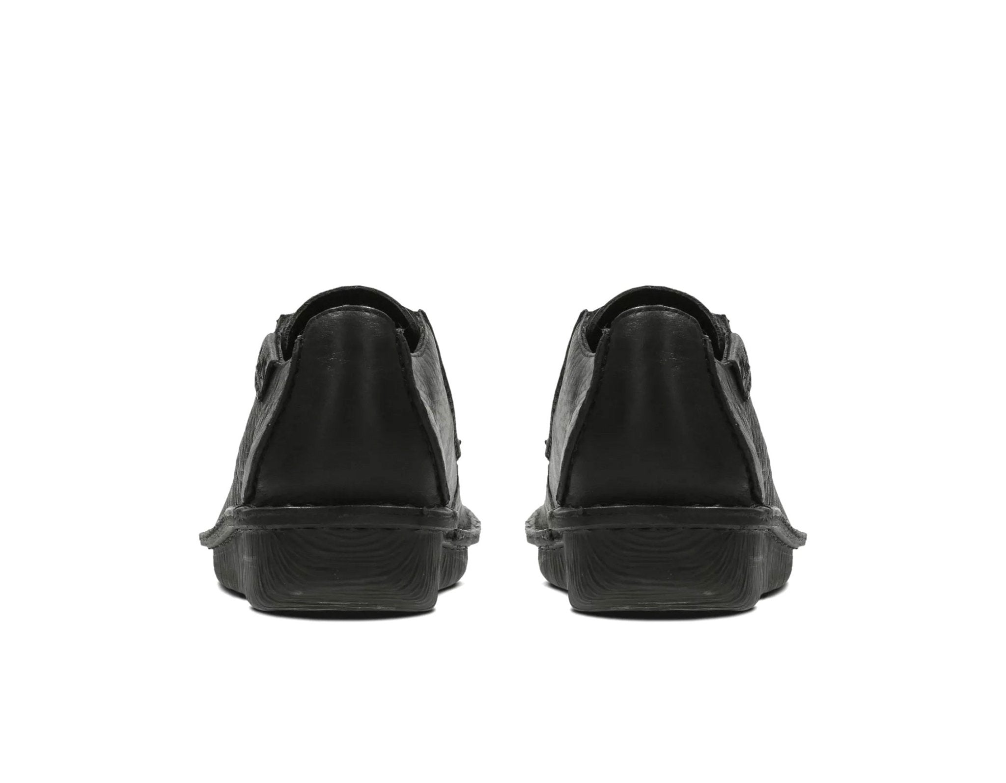 'Funny Dream' women's wide fit lace - up shoe - Black - Chaplinshoes'Funny Dream' women's wide fit lace - up shoe - BlackClarks