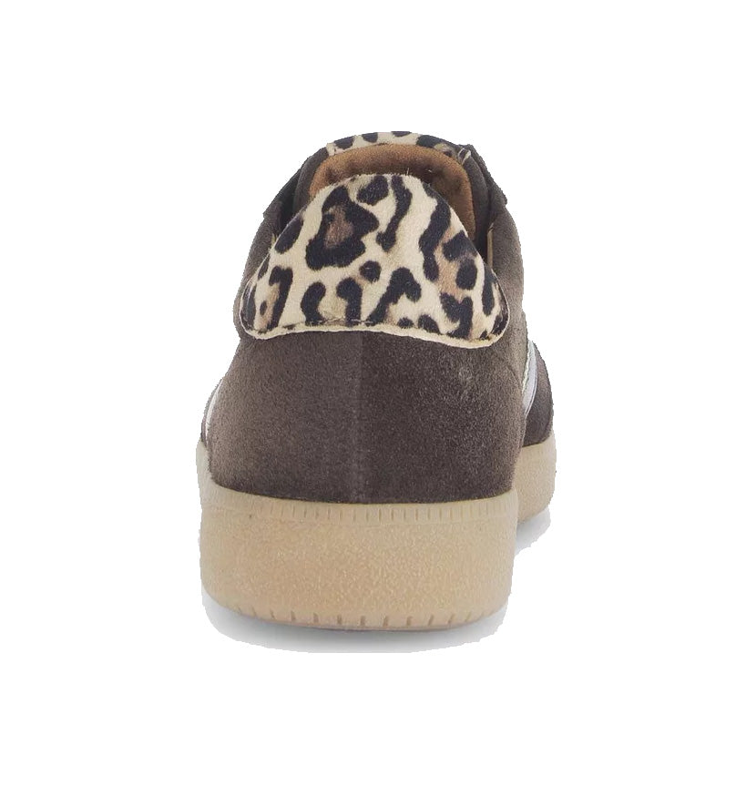 Zapatilla con cordones para mujer '73.300.18' - Marrón