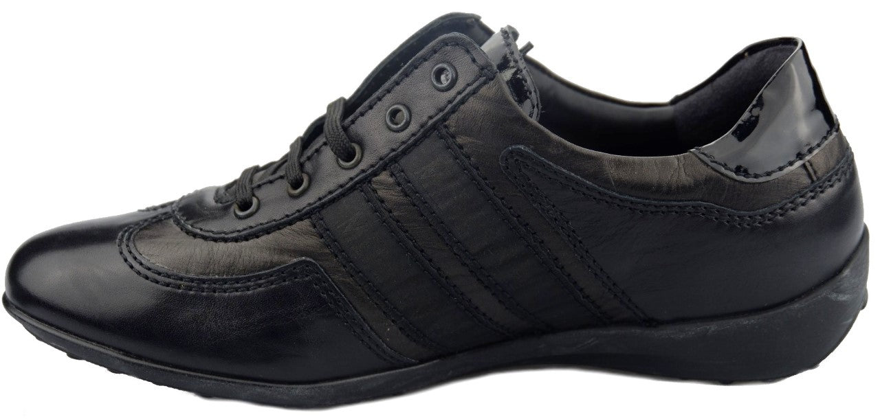 Sapato feminino com cadarço 'IRENA' - Preto - ChaplinshoesSapato feminino com cadarço 'IRENA' - BlackMephisto