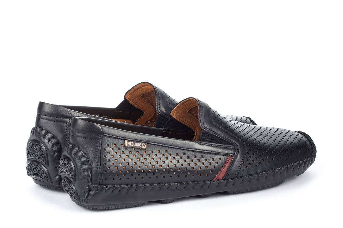 'Jerez' men's perforated loafer - Black - Chaplinshoes'Jerez' men's perforated loafer - BlackPikolinos