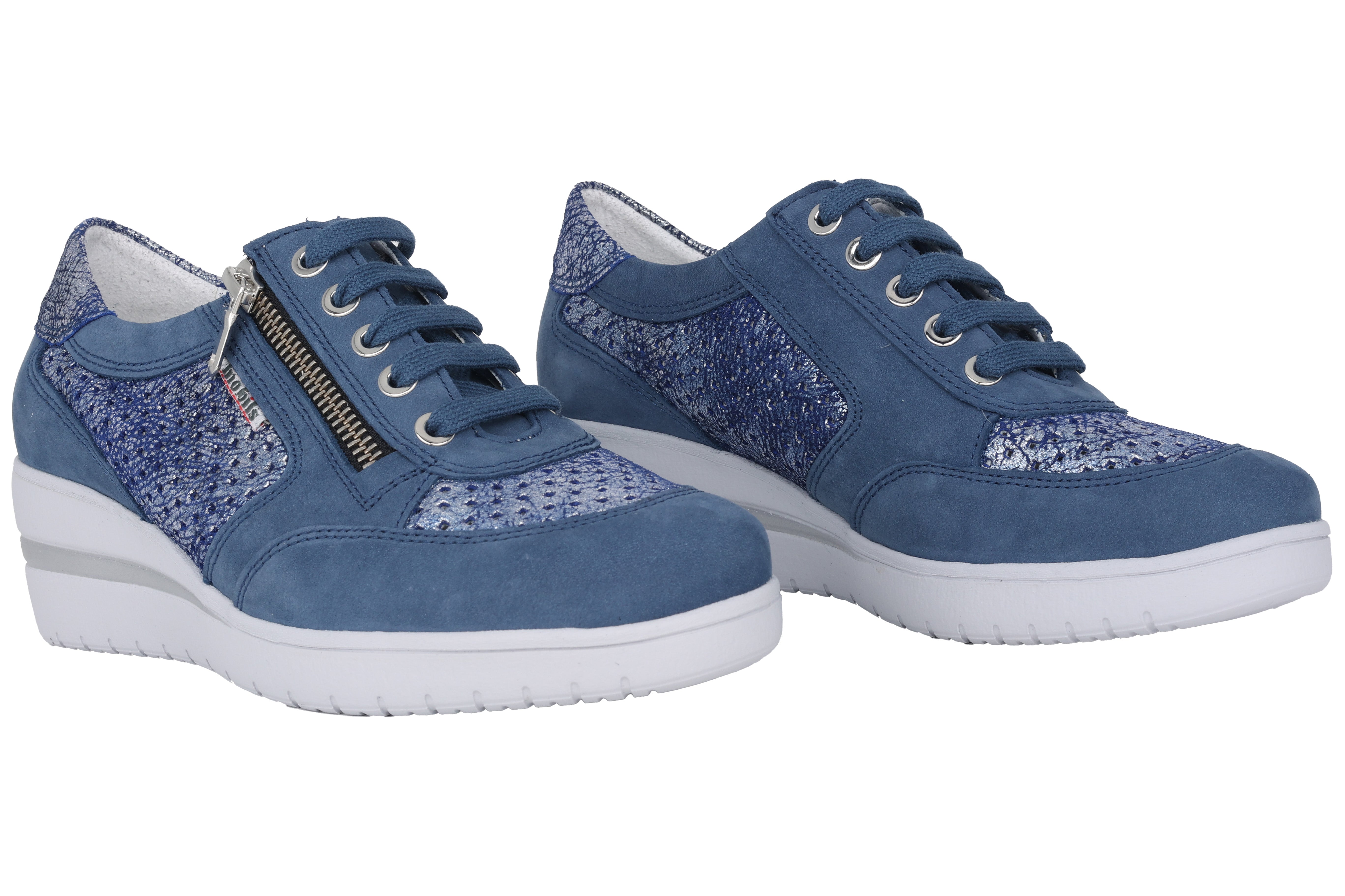 Sneaker traforata da donna 'Precilia Perf' vestibilità ampia (H) - Blu