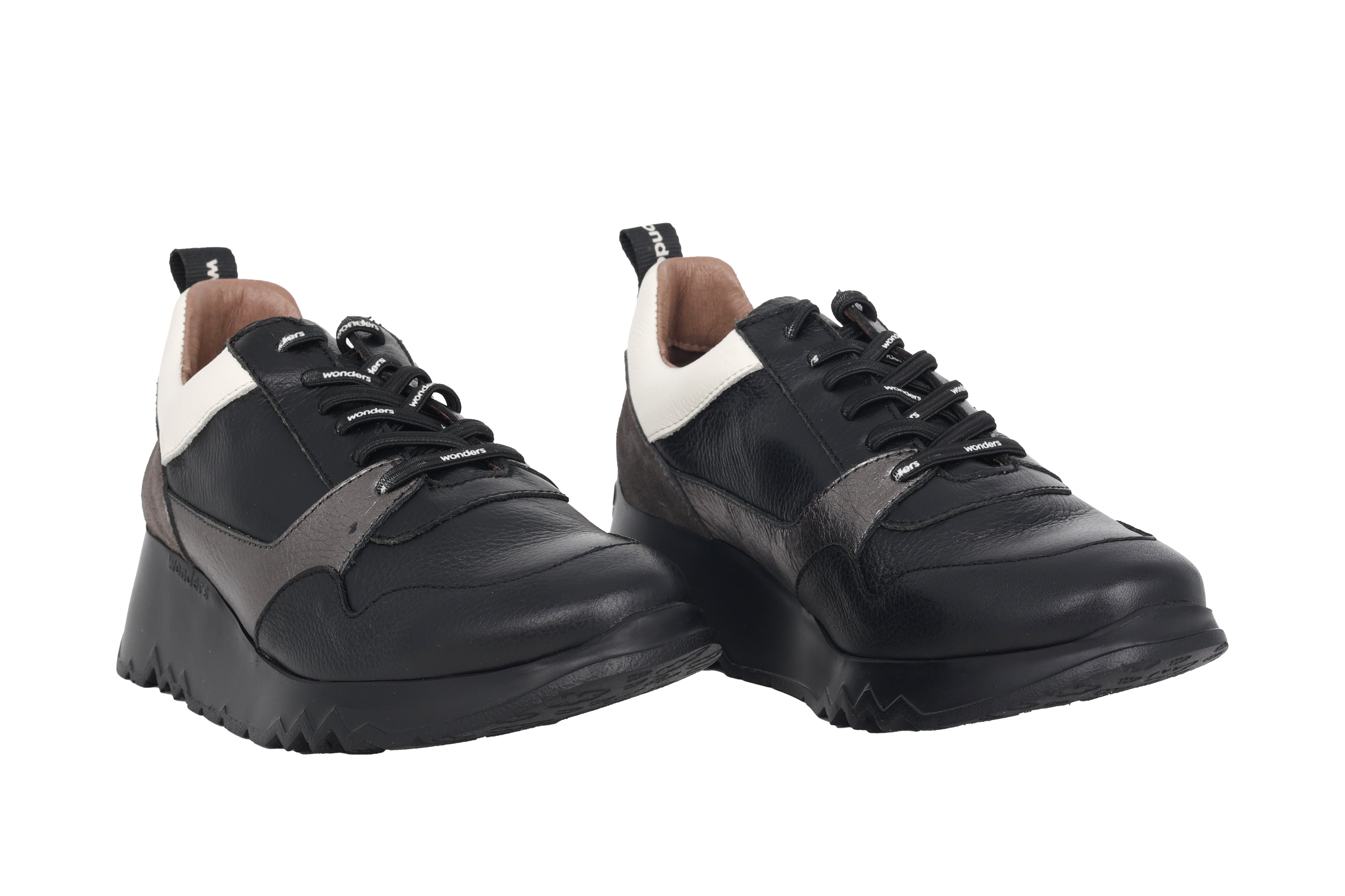Sneaker stringata da donna 'Suki' - Mix nero